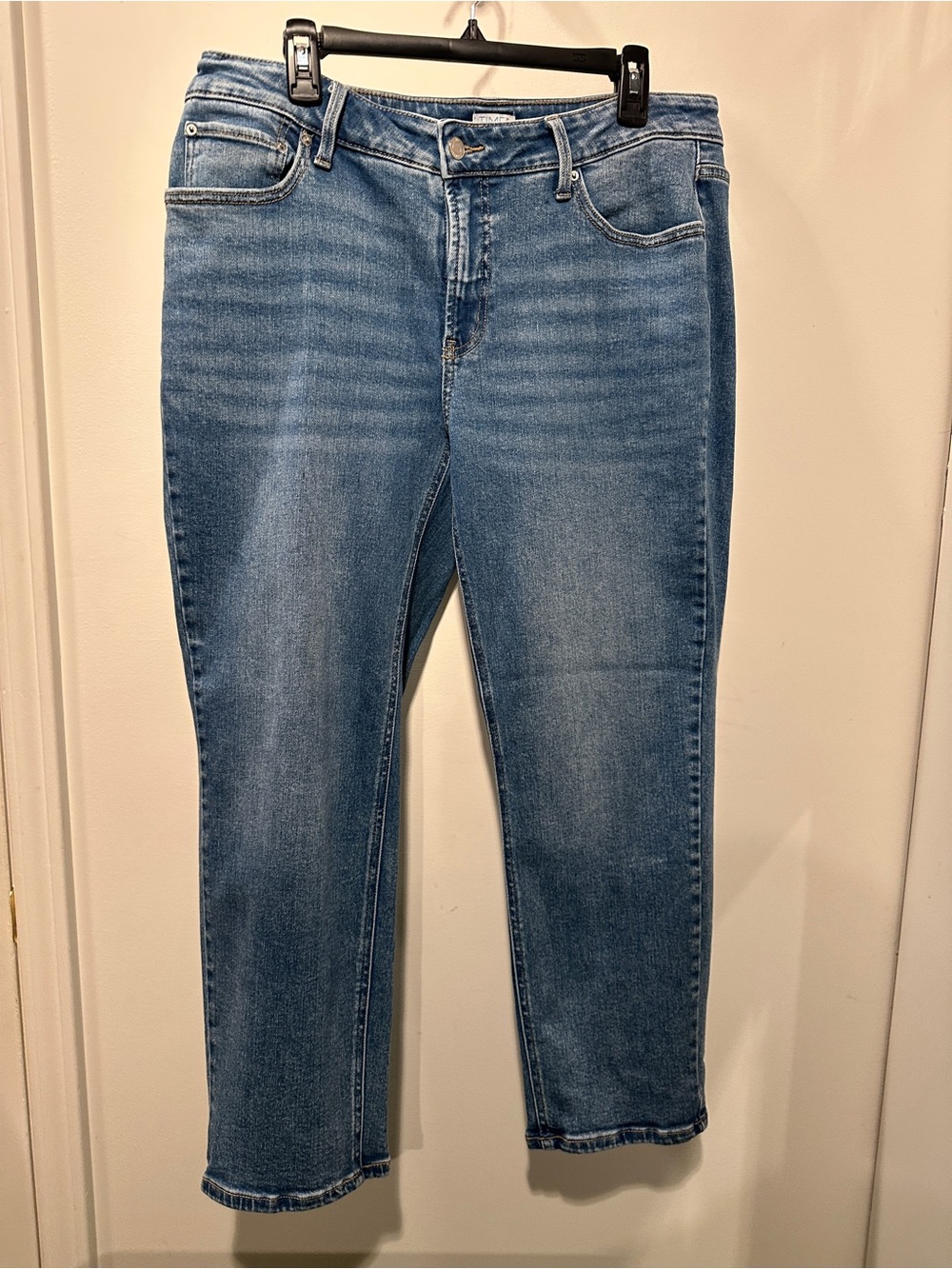 Time and Tru Medium Blue Straight Leg Jeans 16 Short